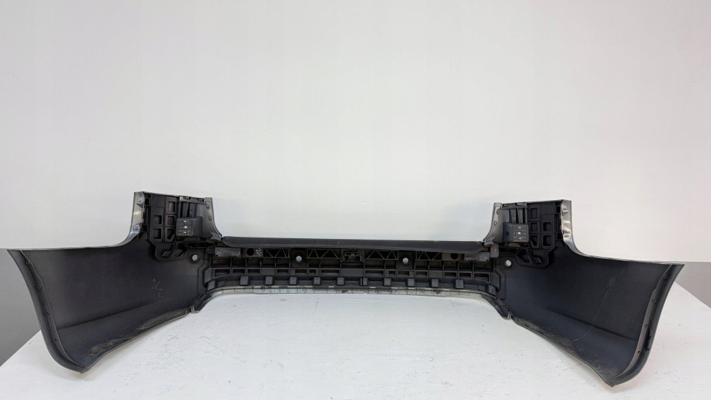 Купить Audi a4 b7 8e0 04-07 kombi бампер задний задняя 8e9807511j