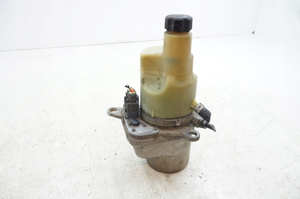 фото №5, Volvo s40 ii v50 c30 2.0 насос підсилювача 31202089 af