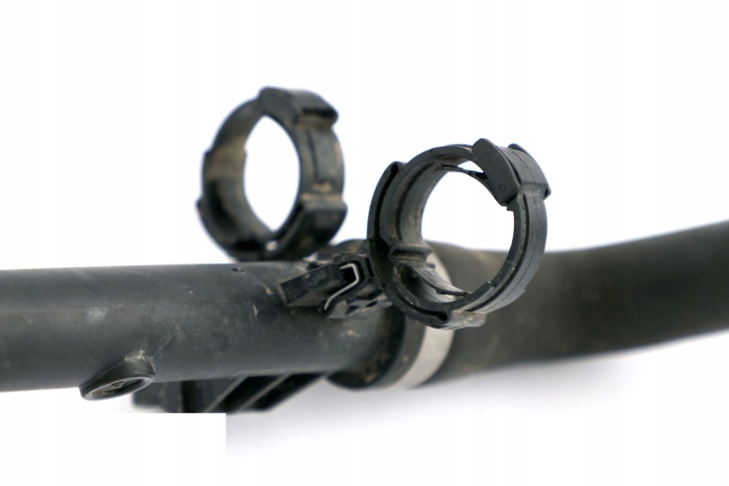 Bmw 1 3 seria f20 f30 f31 lci бензин шланг пабтрубок  радиатора воды 8634283 Цена