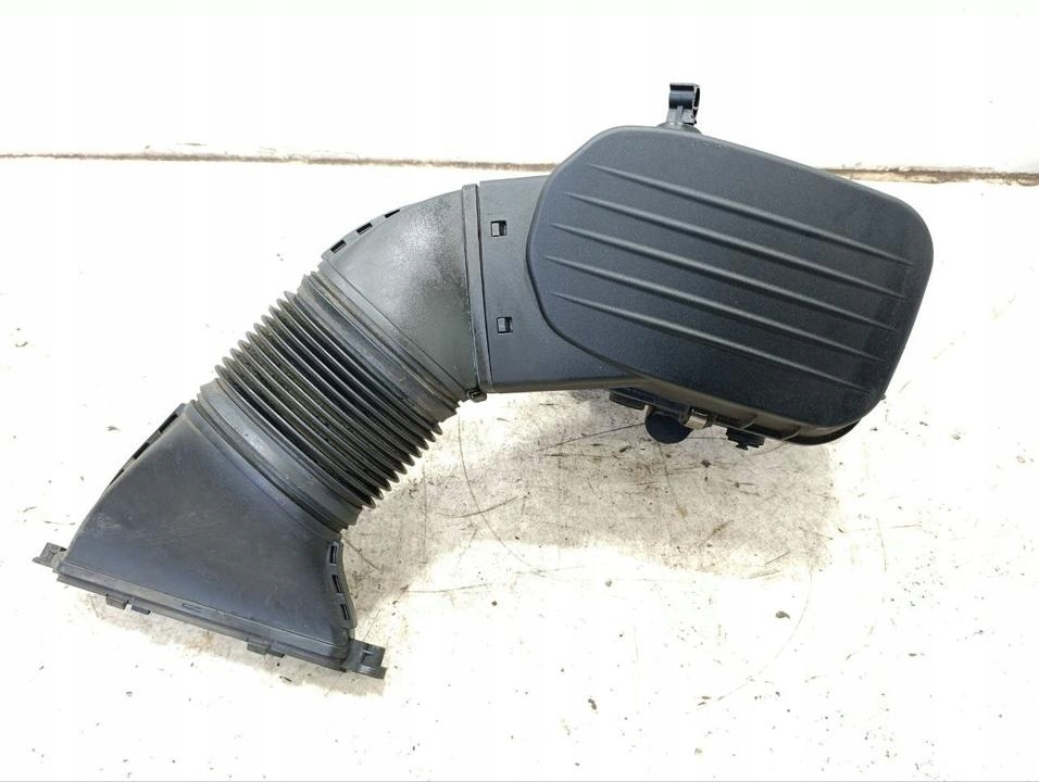 фото №8, Корпус фильтра воздуха maserati levante 2017 670101257