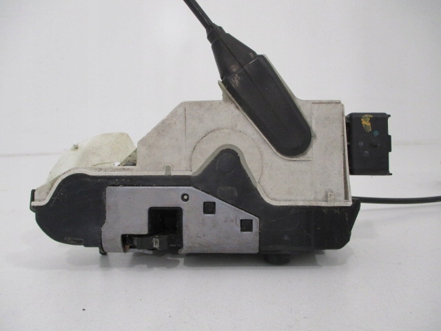 фото №5, Peugeot 2008 i замок дверь левый перед 6 pin 9688080080