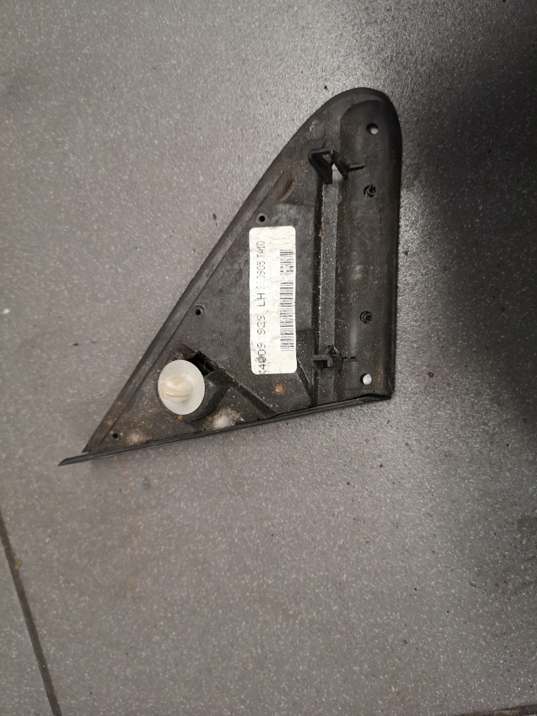 фото №4, Заглушка крыла левая toyota avensis x4009-929