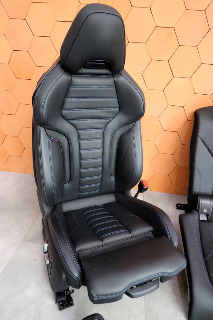 фото №9, Bmw 4' g22 салон сиденья с подогревом память vernasca m-sport harman kardon