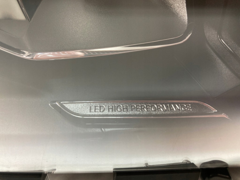 Лампа правая передняя mercedes cla w118 a118 full led Киев