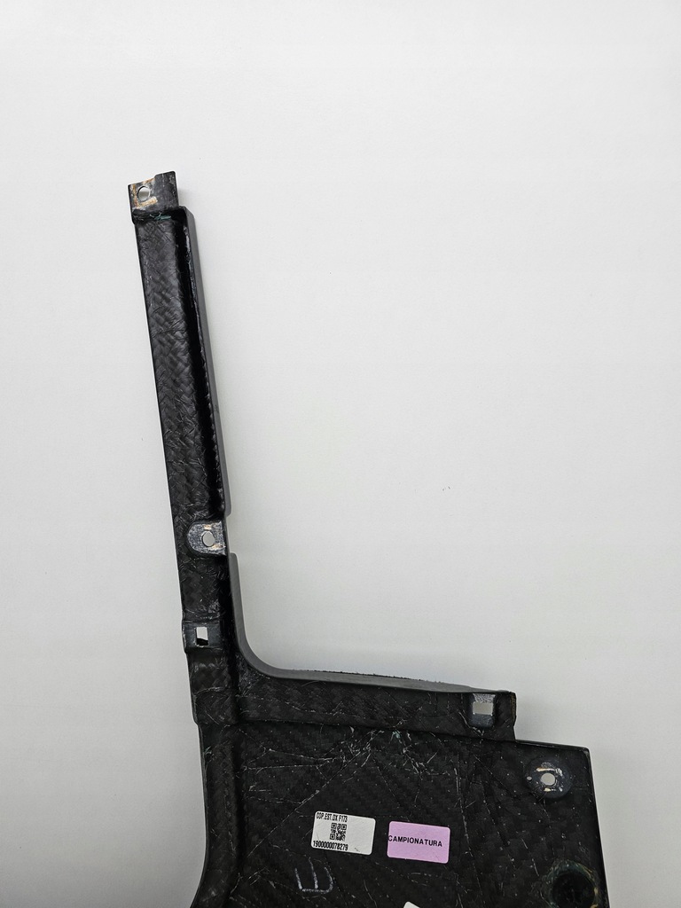 фото №9, Ferrari sf90 stradale f173 жабо корпус карбон