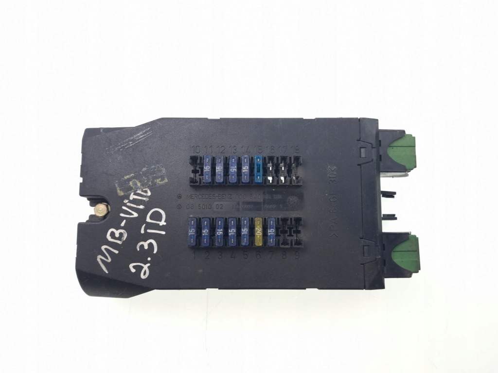 фото №1, Mercedes-benz vito viano w638 2001 рамка / модуль запобіжників