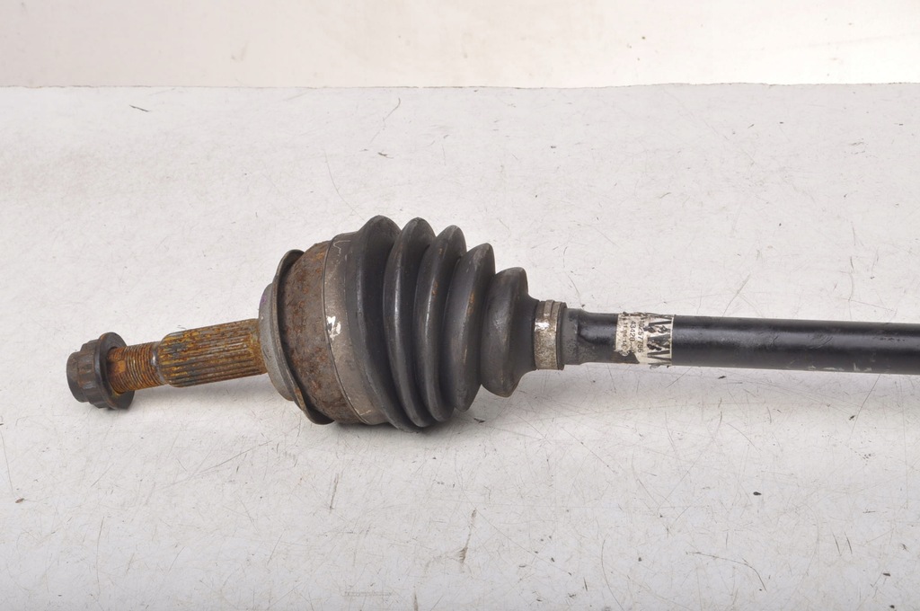 фото №7, Toyota yaris iii приводной вал левая короткий