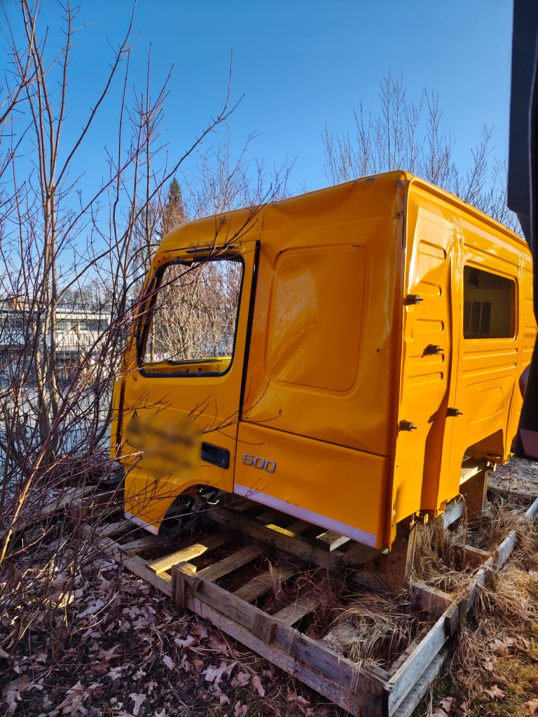 Volvo fm4 fm 4 fmx кабіна niska спальне місце euro6 Оригінал