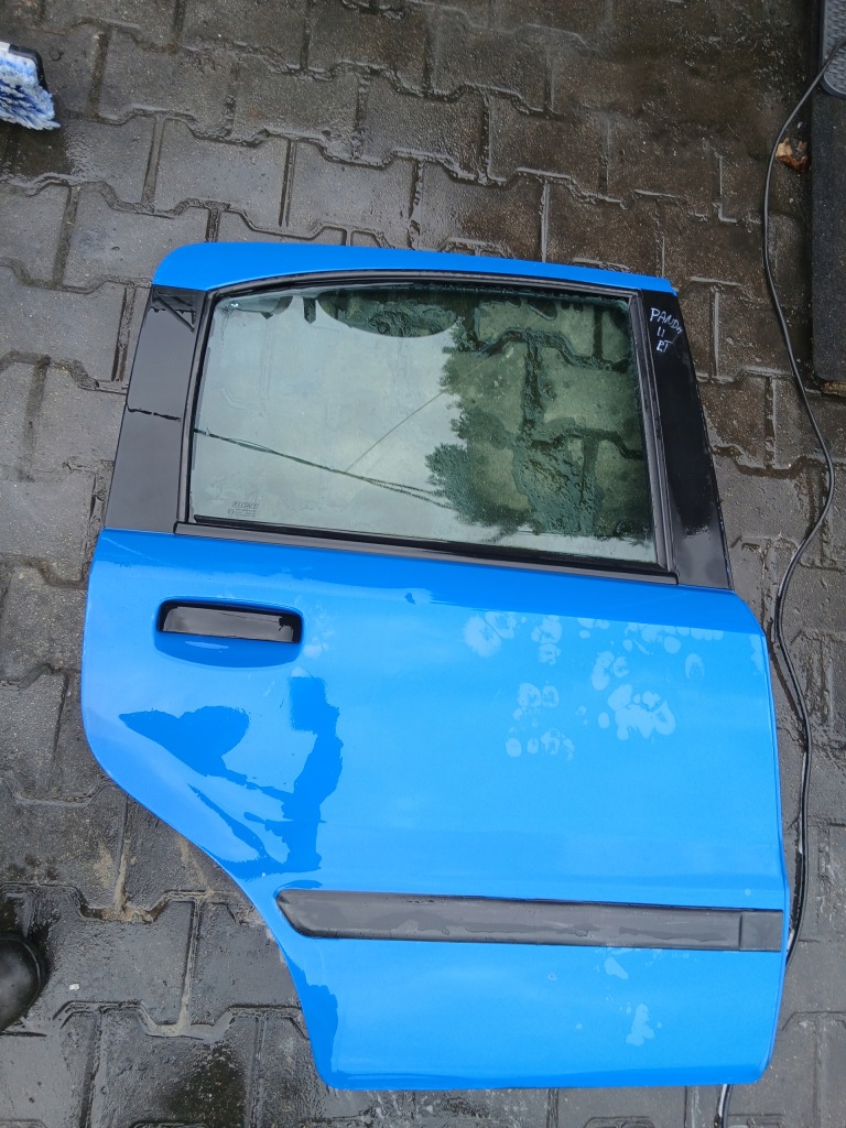 Купить Fiat panda дверь правый задний