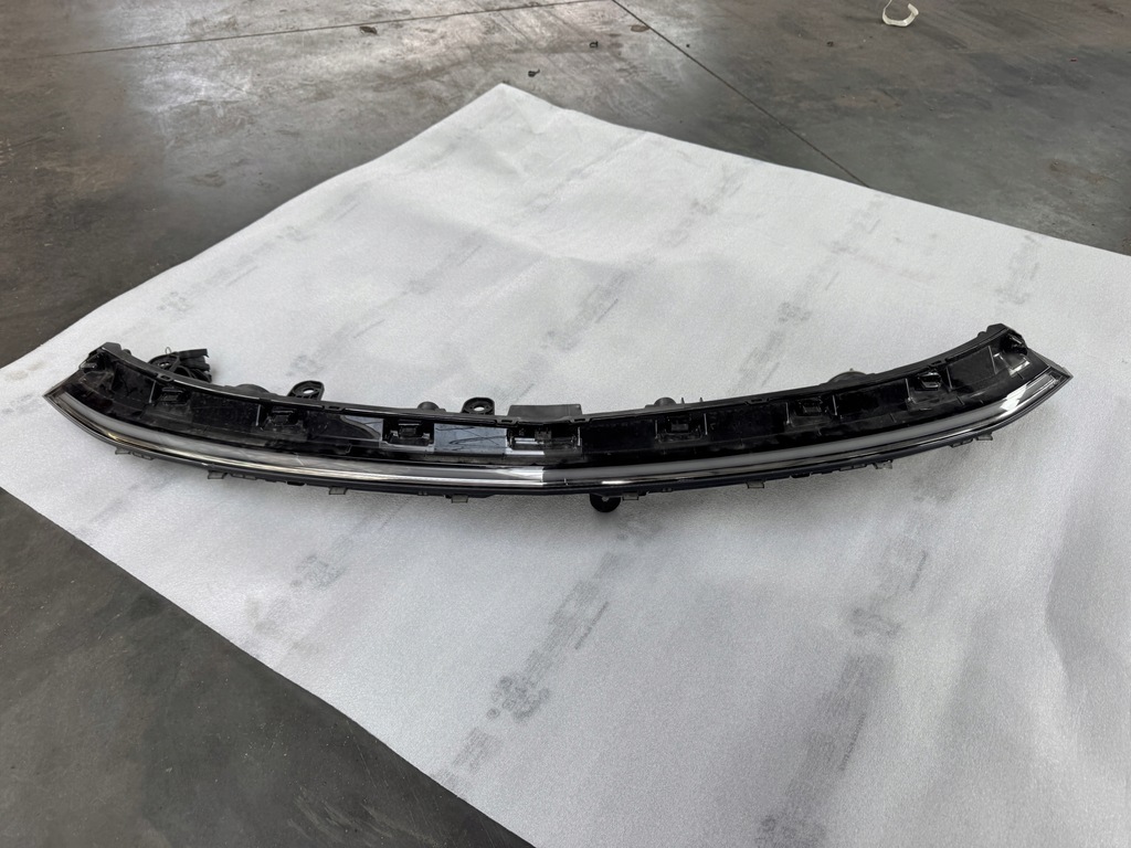 фото №1, Mg marvel r лампа передняя средняя full led 218-40161