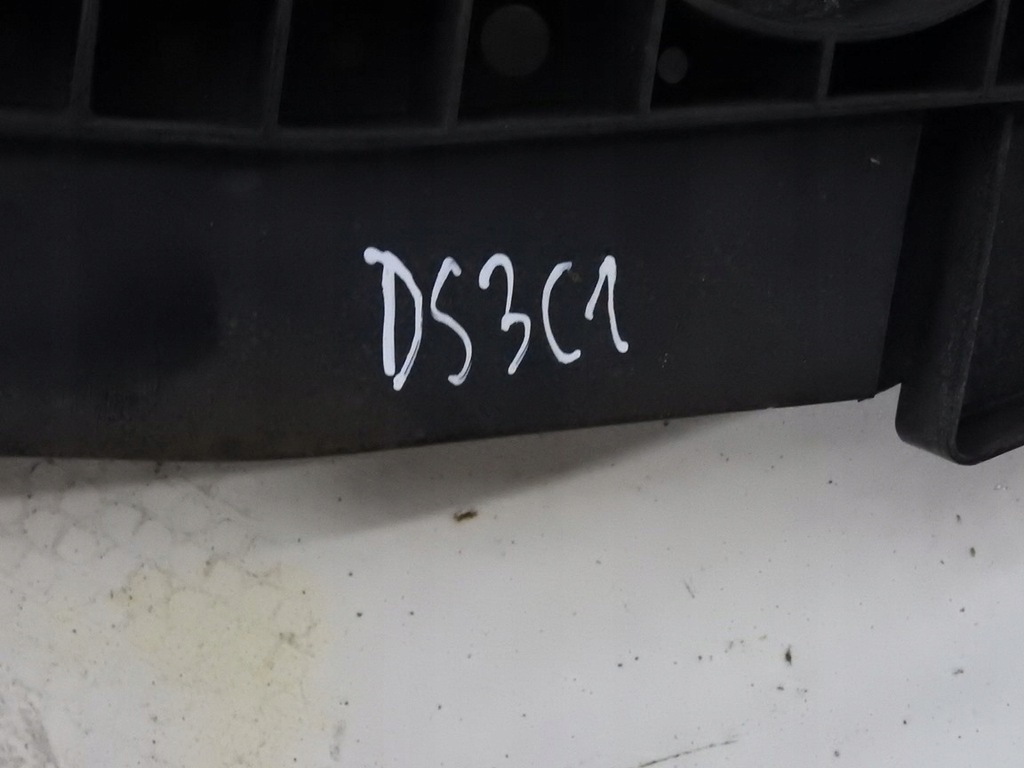 фото №6, Citroen ds3 09-14 защита pod бампер перед 9683447280