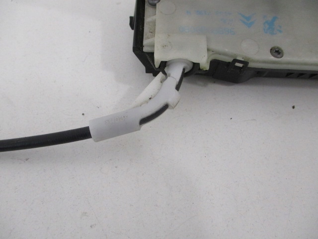 фото №8, Peugeot 2008 i замок дверь левый перед 6 pin 9688080080