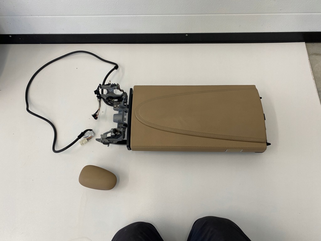 фото №1, Підлокітник mercedes cl w216 lift