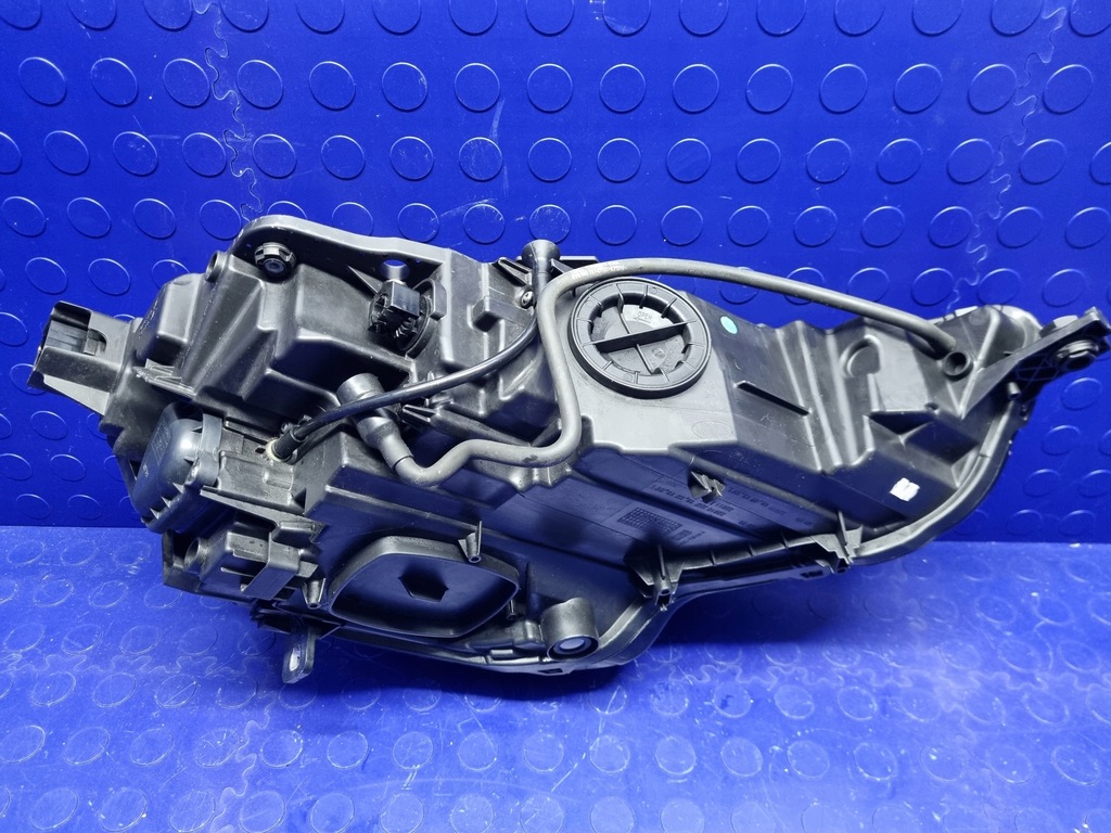 фото №9, Audi a3 8y комплектная левая передняя лампа led оригинал 8y0941011b