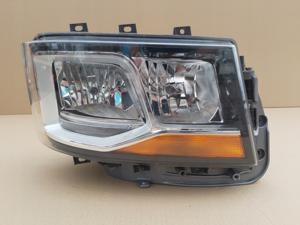 фото №4, Scania r s фара правий лампа 2655843 кронштейн