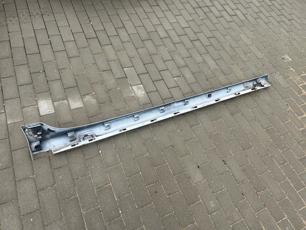 Opel insignia b opc молдинг поріг ліва оригінал гарний стан Зі Шроту