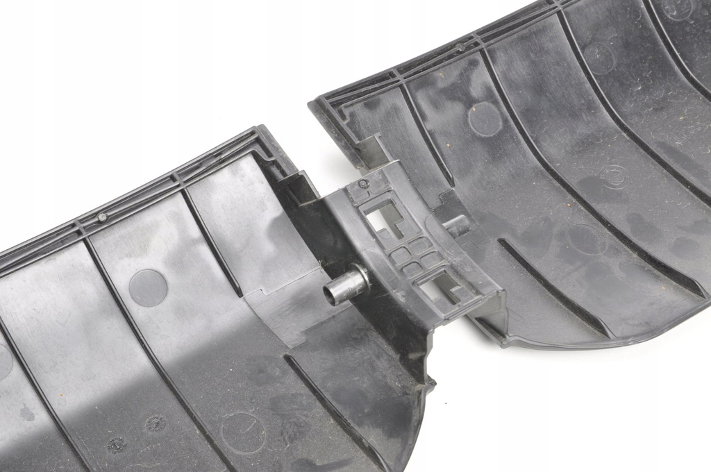 фото №7, Bmw 1 f40 1.5 воздуховод воздуха ловушка жалюзи