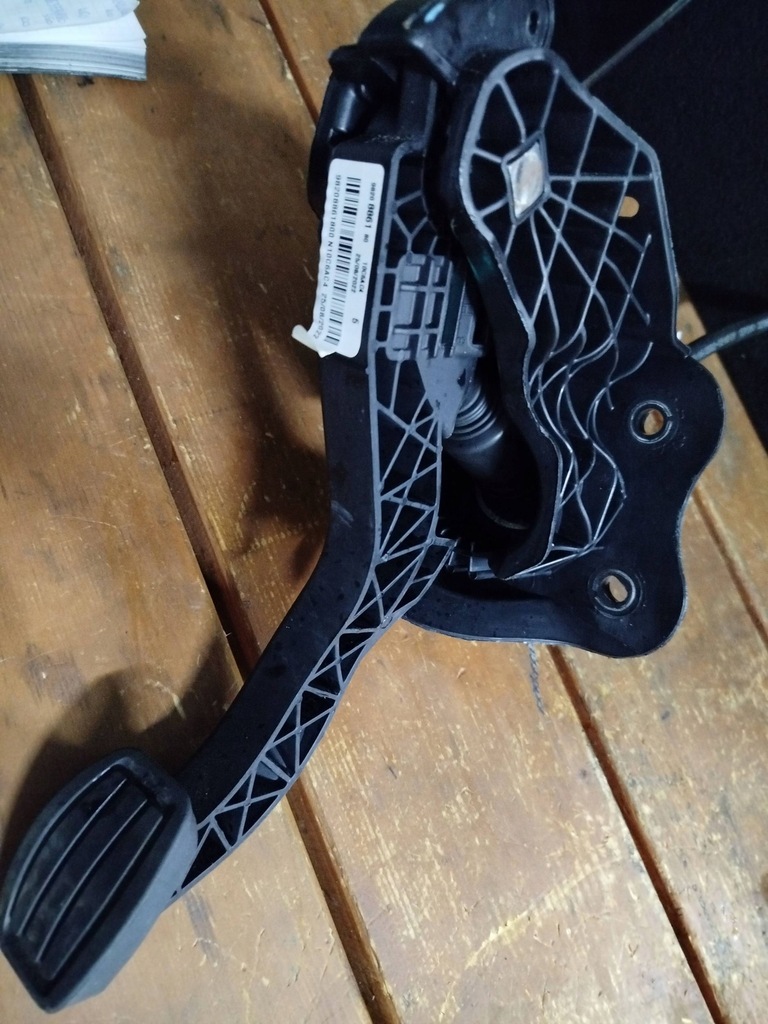 фото №1, Педаль зчеплення помпа citroen berlingo 2021