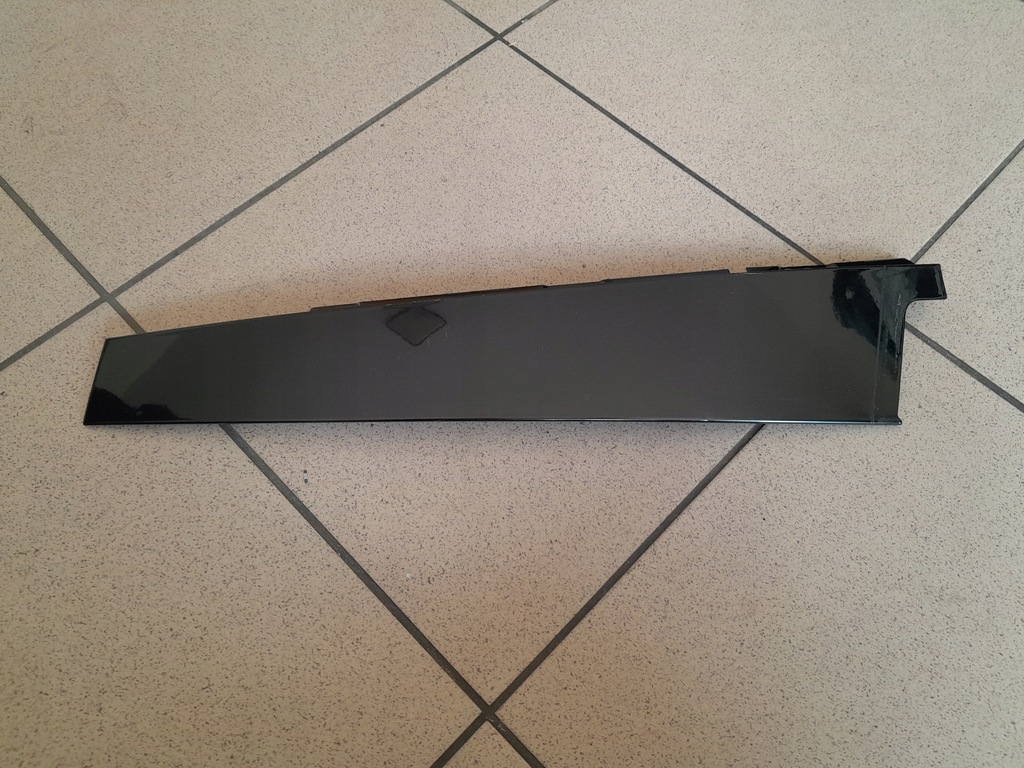 фото №1, Chrysler 200 ii 2015- молдинг дверь рамка вертикальная перед правая 68144226