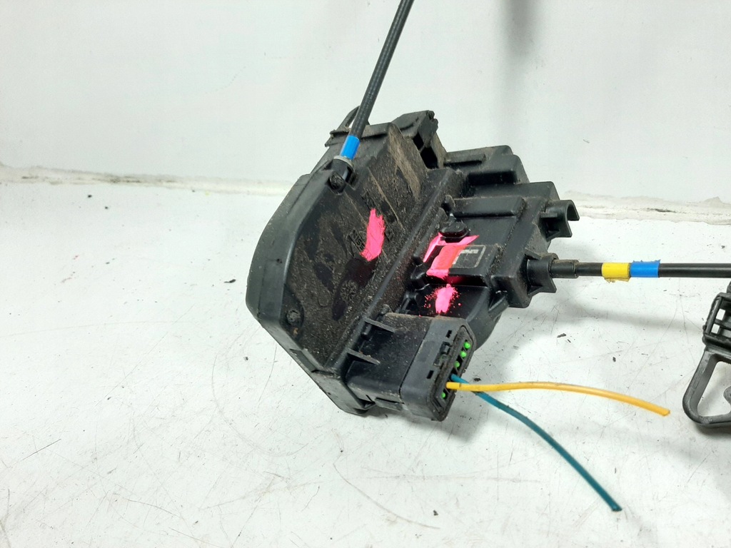 фото №11, Nissan note e11 1.5dci 07r замок двері ручка правий задня 6pin