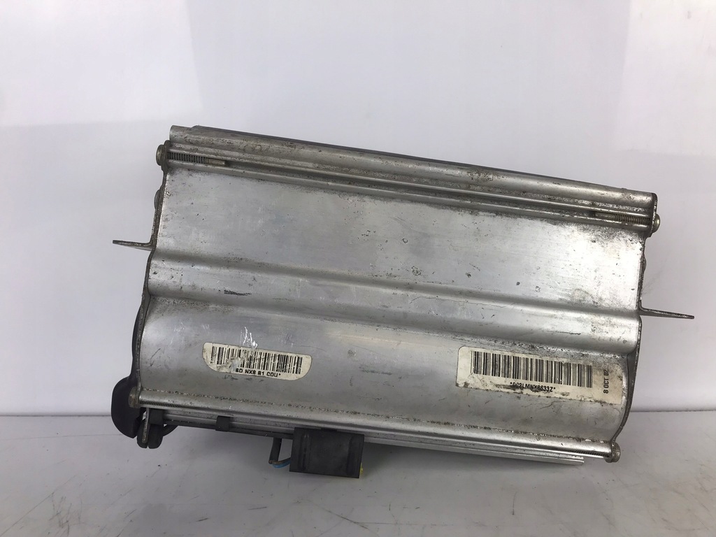 фото №1, Audi a3 8l подушка воздушная пассажира перед 96-