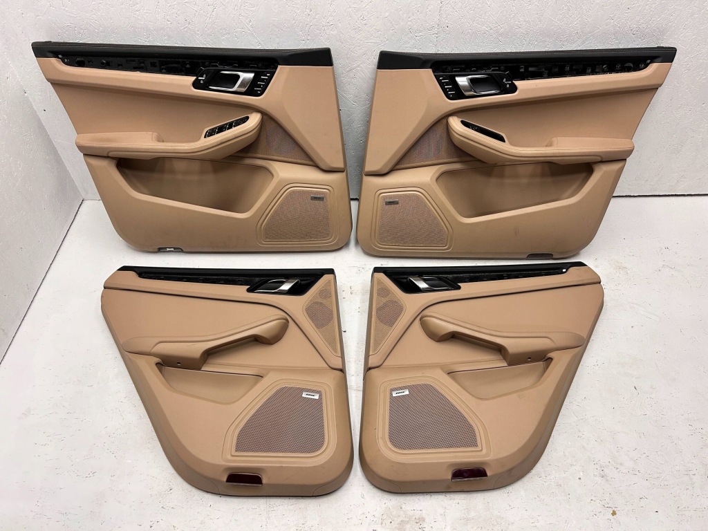 фото №12, Porsche macan ii lift 2023 mojave бежевый сиденья заднее сиденье обшивки комплект