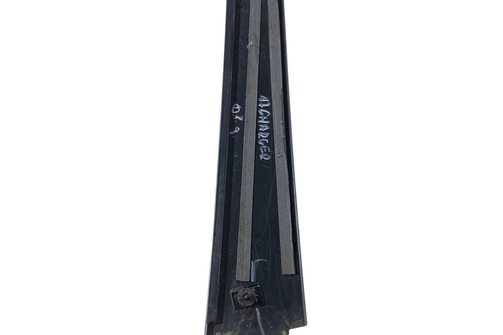 фото №8, Молдинг задних правых дверь dodge charger 57010428ad 3.6l бензиновый 218kw