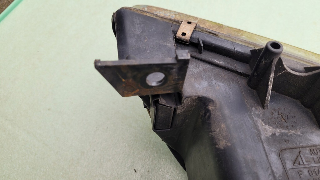 фото №10, Mazda 6 i лампа левый перед 014002472 europa