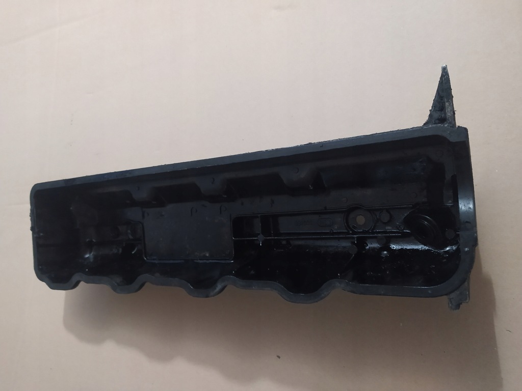 фото №4, Mitsubishi l200 l300 pajero 2,5td кришка клапанів