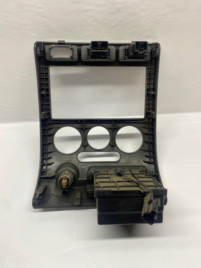 фото №4, Kia rio i бардачок консоли рамка радио 84620 fd000