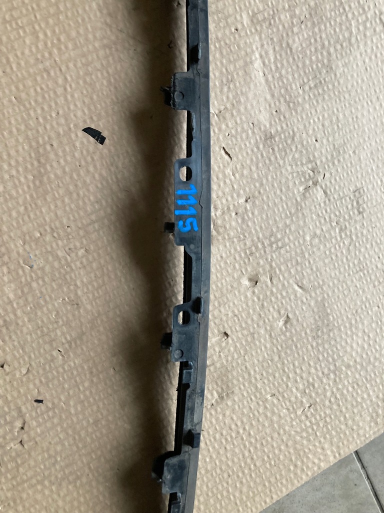 фото №11, Porsche оригінальний номер 99150555704o накладка бампера