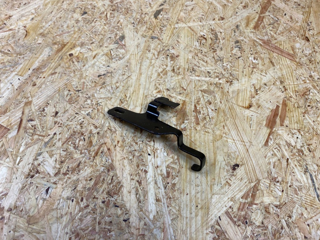 фото №8, Кронштейн кронштейн клапана вакууму пального renault clio v 149326903r