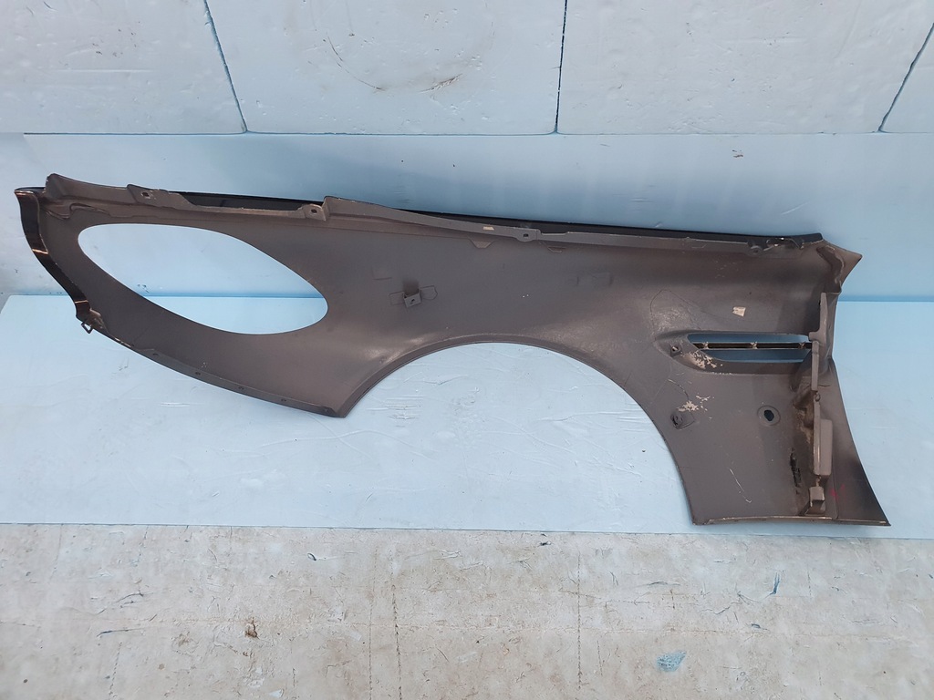 фото №7, Крыло aston martin vantage правый перед передний