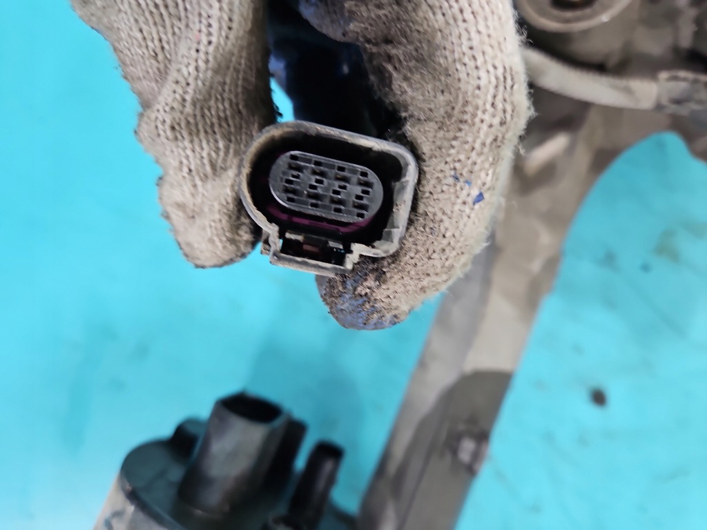 фото №10, Трансмісія кермова рейка рульова vw caddy iv 5wb423105a, 5r4423050a