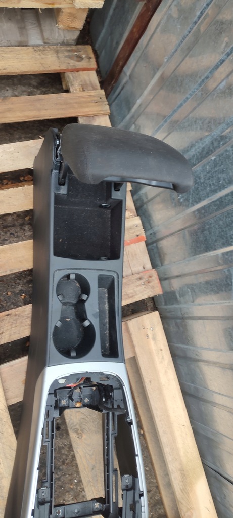 фото №13, Туннель средний консоль бардачок audi a4 b8 a5 8t 8k0864981d