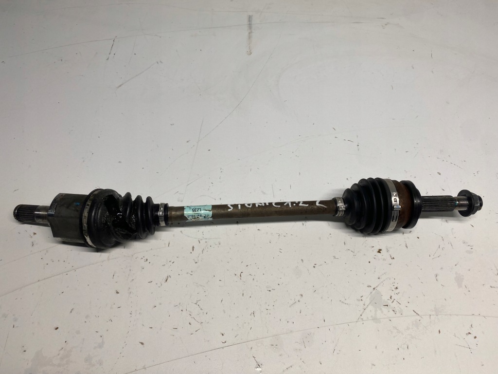 фото №1, Kia stonic 1.2 бензин приводной вал левая 49500-h8350 17-23