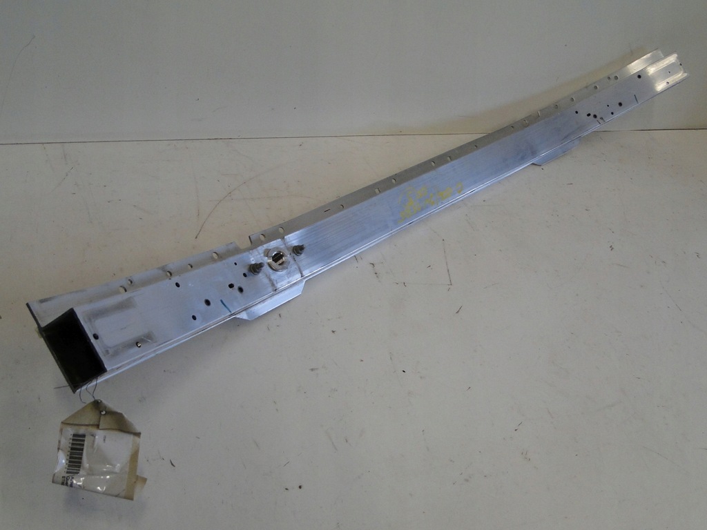 фото №11, Mercedes балка підсилювач w бампер передній cle 236 c klasa w206 s206 206