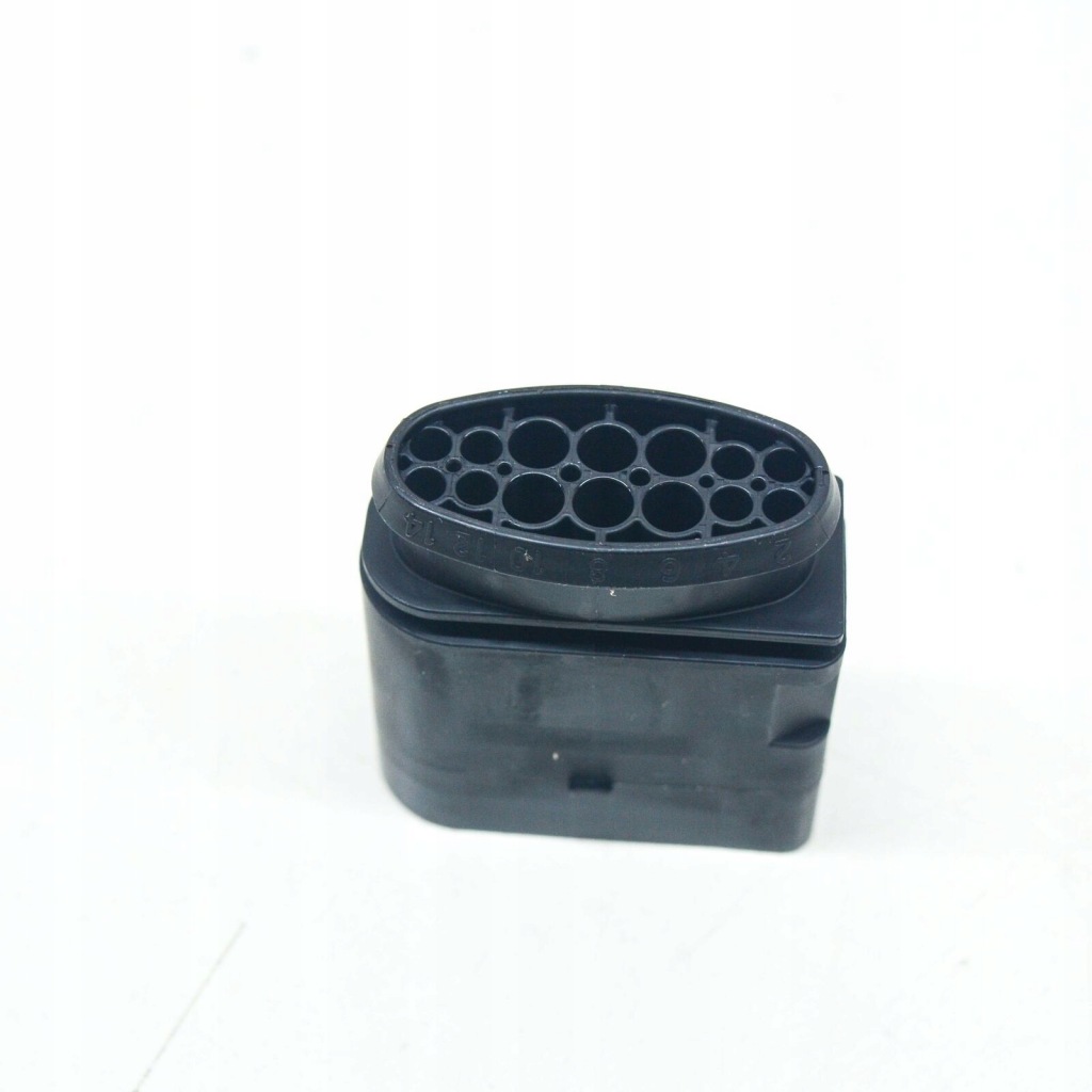 фото №1, Audi q8 connector contact плоский housing plug 3c0973837 original