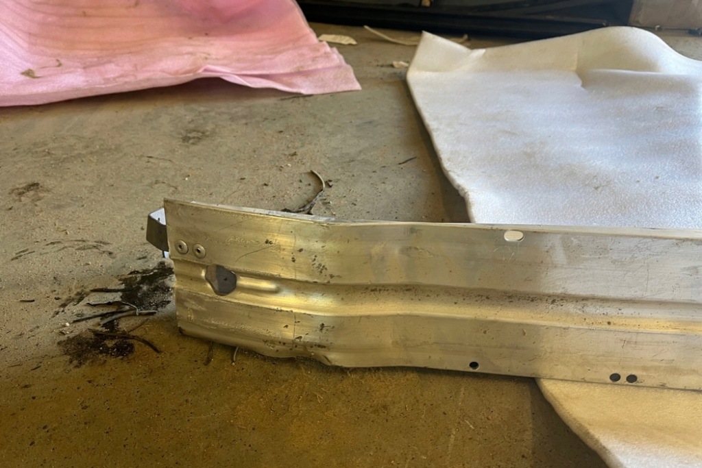 фото №9, Балка передний бампера audi q5 8r 8r0807113b 2014