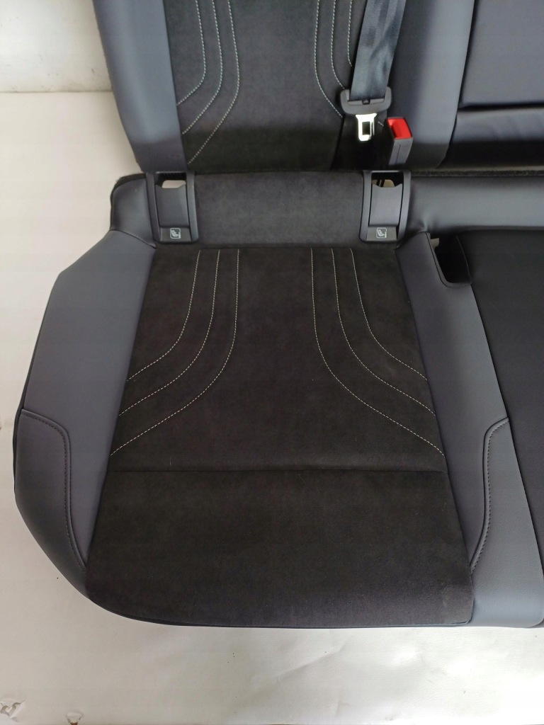 фото №8, Заднє сидіння задня сидіння задня volkswagen id 4 id4 шкіра alcantara підігрів 11a885175