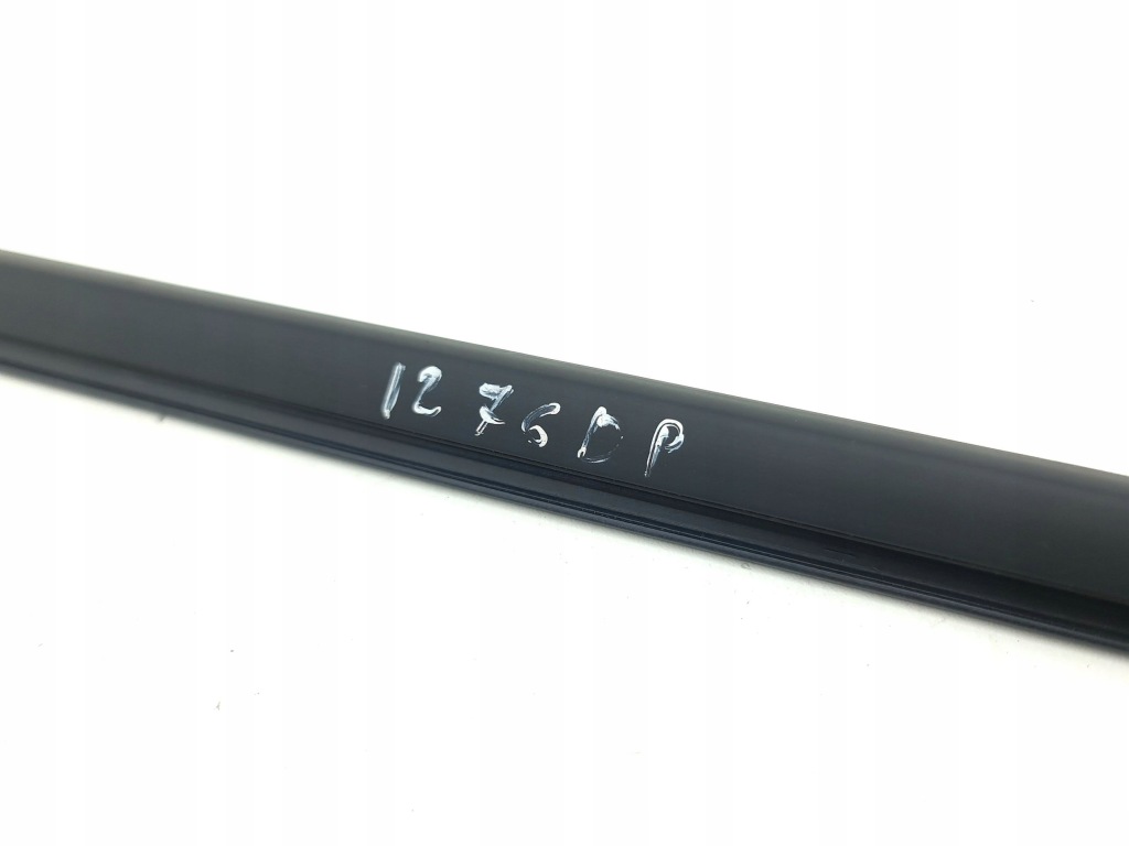 фото №8, Renault austral 2023 молдинг стекло дверь передних