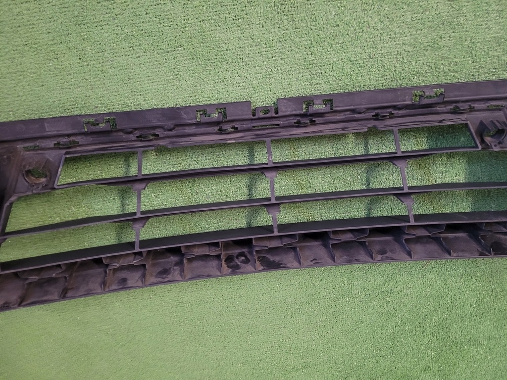 фото №7, Bmw 2 f45 f46 решітка середня бампера 19593510