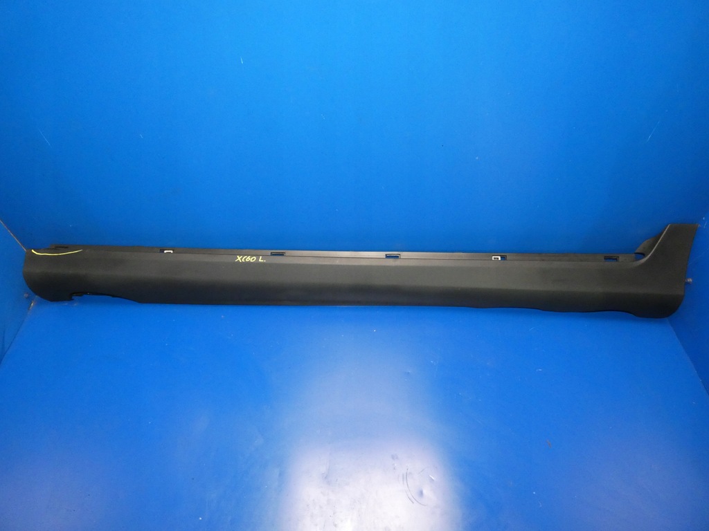 фото №1, Volvo xc60 молдинг порог левая наружная накладка