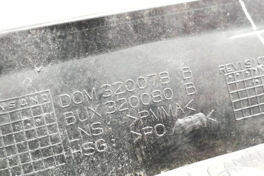 Лампа права задня dodge caliber 05303880ae 1.97l дизель 103kw 2007 Київ