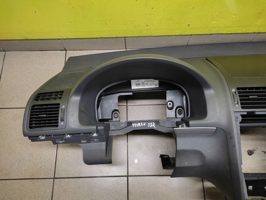 фото №11, Vw touran консоль приборная панель приборная панель ремни подушка безопасности