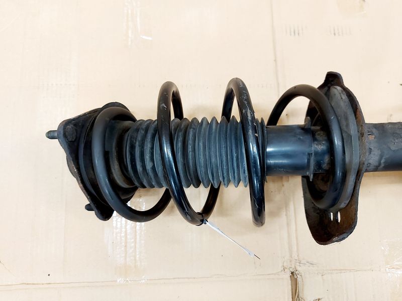 фото №11, Hyundai i40 1.7 crdi амортизаторна стійка правий перед поворотний кулак амортизатор