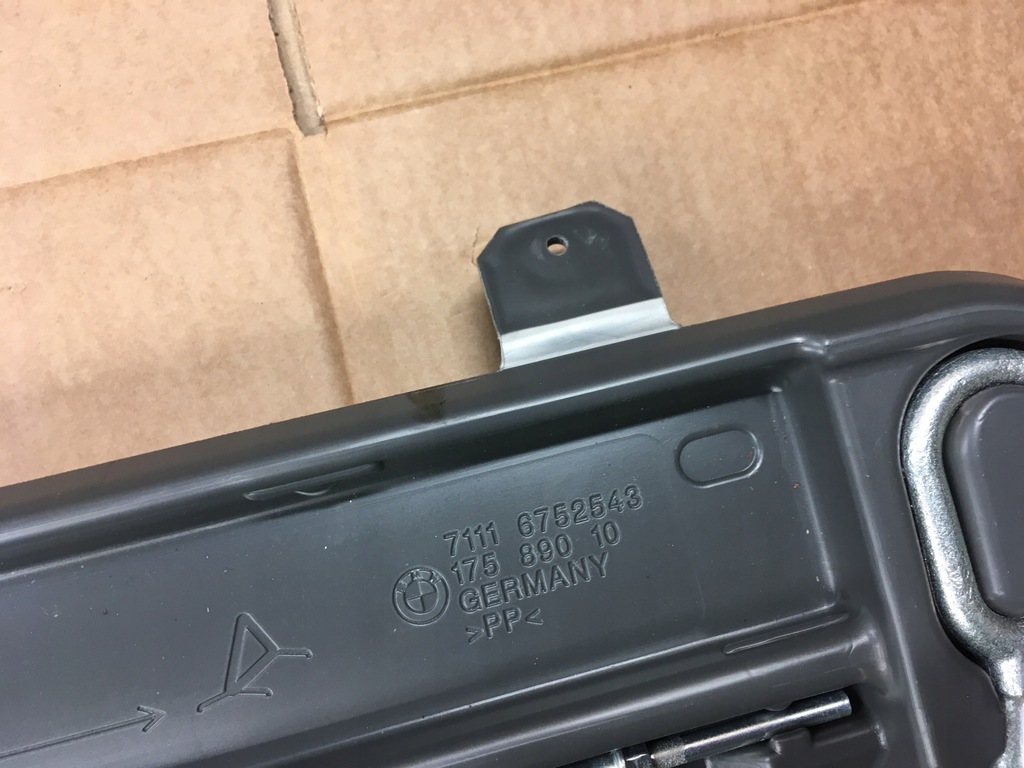 фото №5, Кронштейн треугольник крышка bmw e65 e66