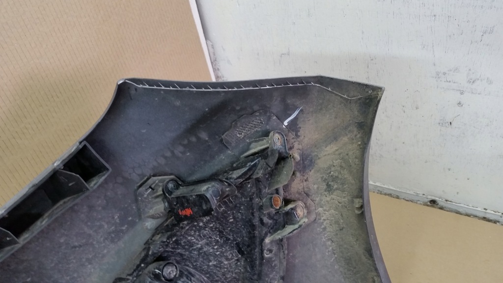 фото №16, Hyundai i20 i lift 12-15 бампер перед передний sag urwane крепления