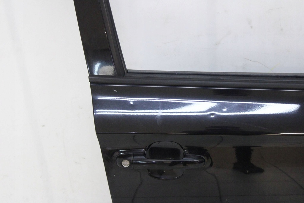 фото №6, Hyundai i20 i 5d 08r- дверь левая передние левый перед fr