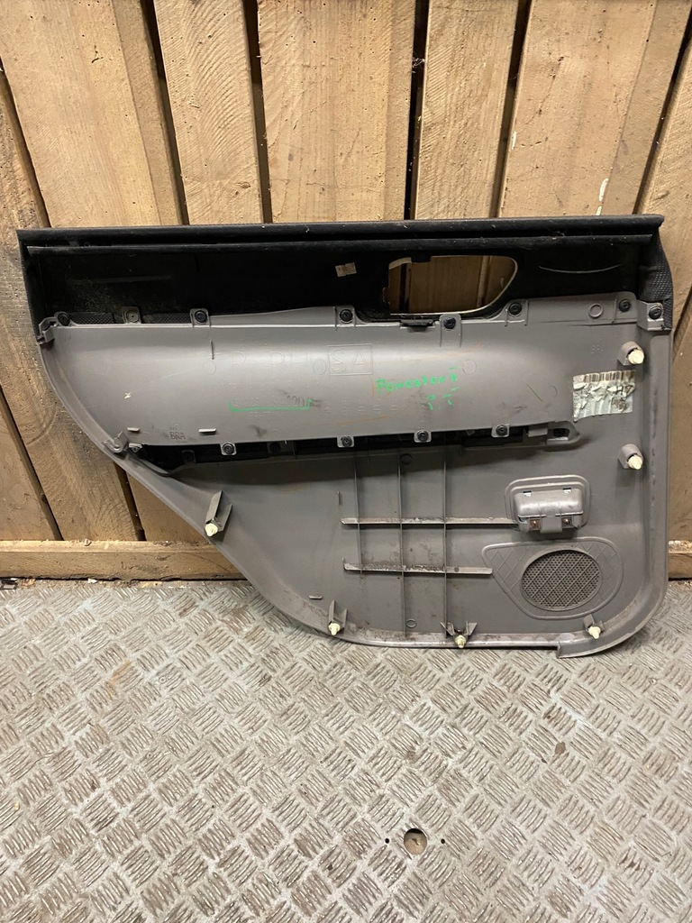 фото №6, Обшивка дверь правый задняя задний subaru forester ii sg 94223sa020